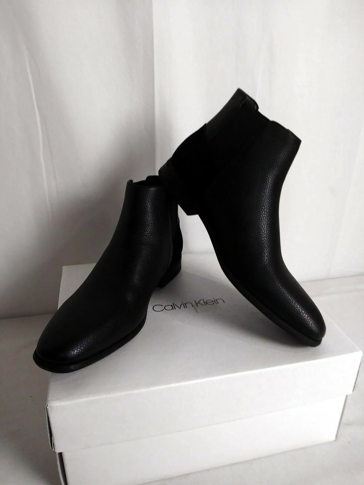 Calvin Klein Mens Larry Tumbled Leather Calf Suede Ankle-High Mid calf Boot 7.5