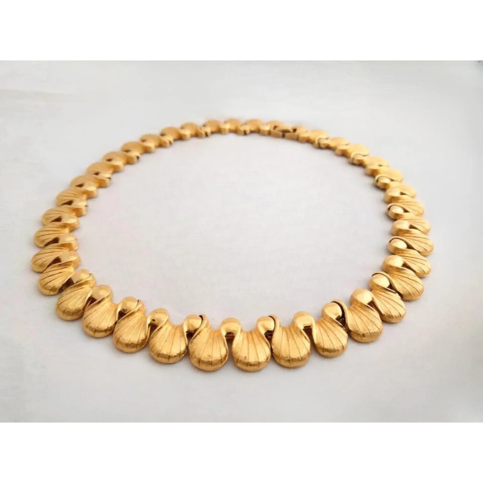 D'Orlan Scalloped Necklace – 22K Gold-Plated, Seashell Design, 16" Signed Statement Necklace