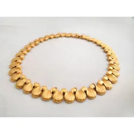 D'Orlan Scalloped Necklace – 22K Gold-Plated, Seashell Design, 16" Signed Statement Necklace