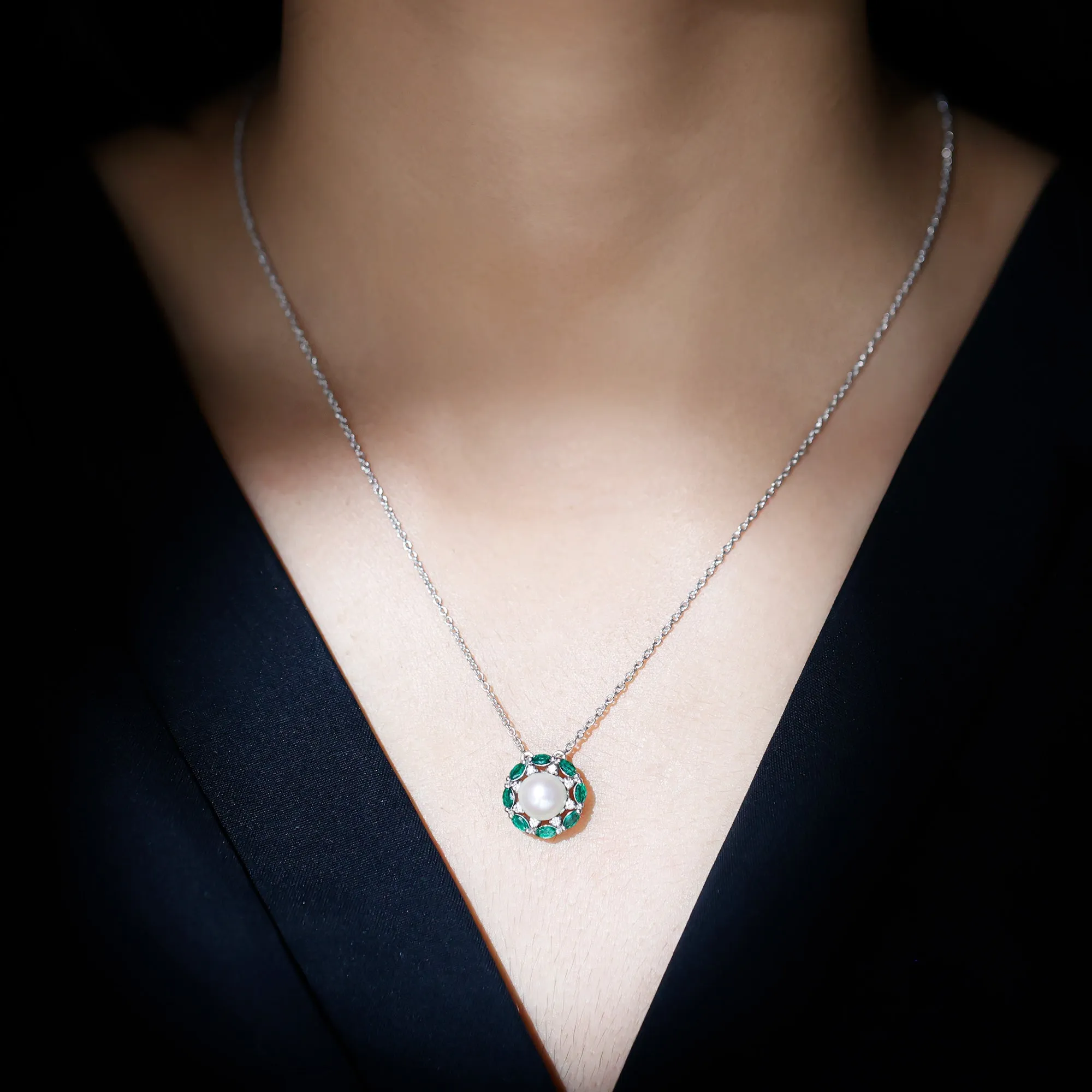 Freshwater Pearl Floral Pendant Necklace with Emerald