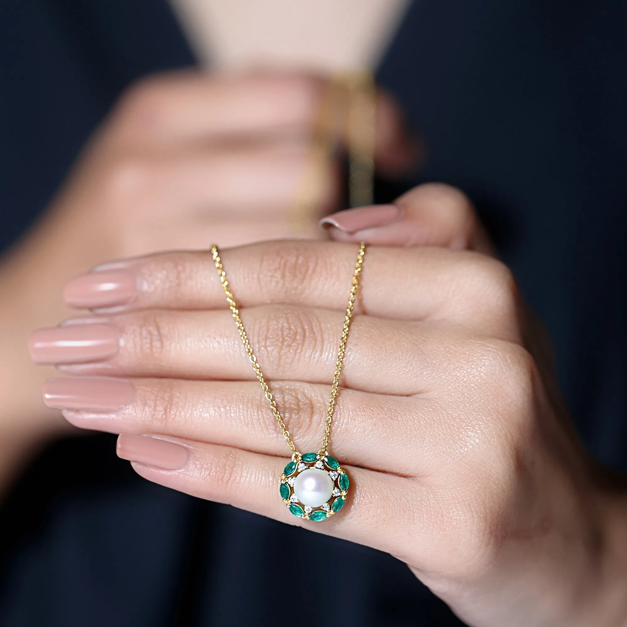 Freshwater Pearl Floral Pendant Necklace with Emerald