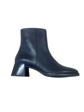 Hispanitas navy leather ankle boot
