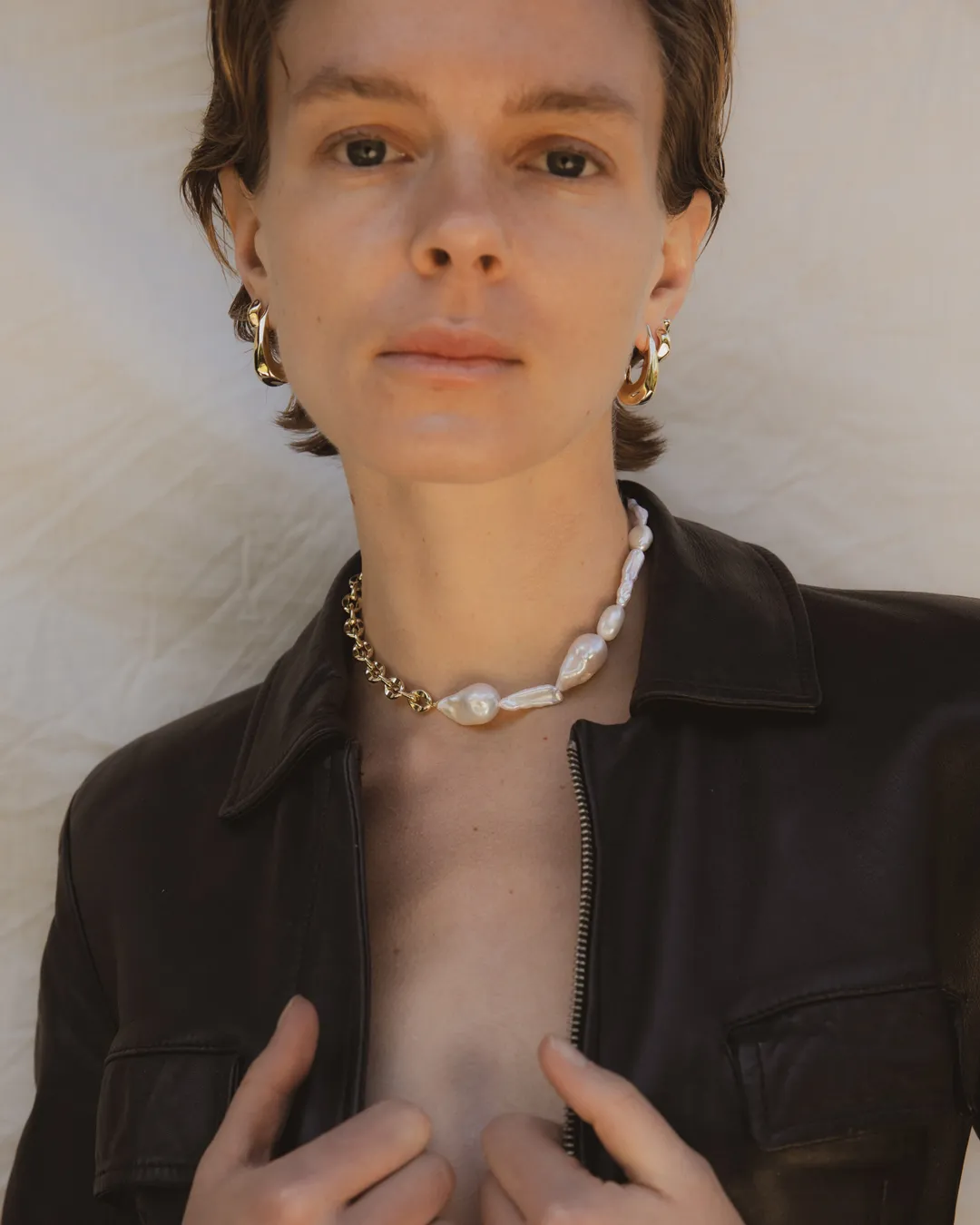 Mashed Up Statement Pearl Necklace