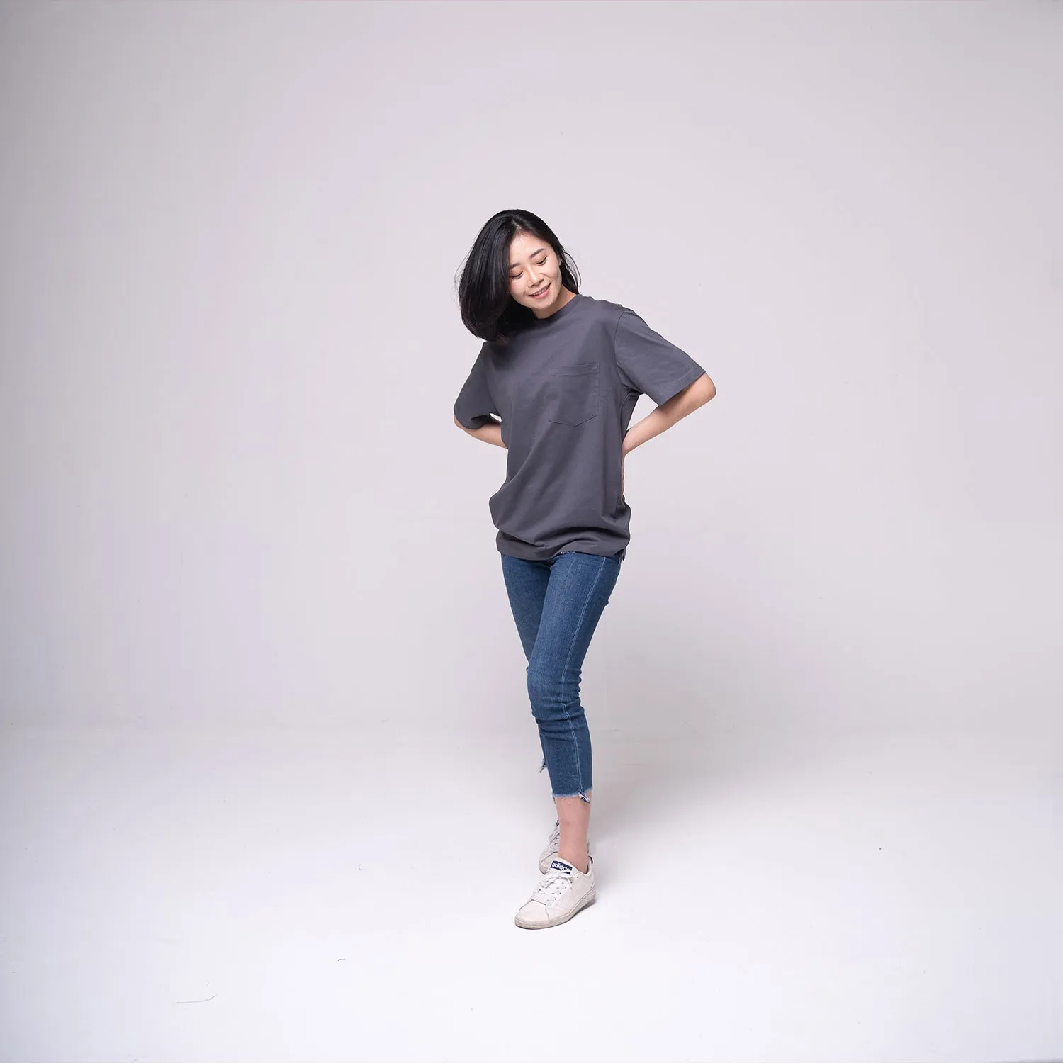 Oversized Pocket T-shirt Dark Grey