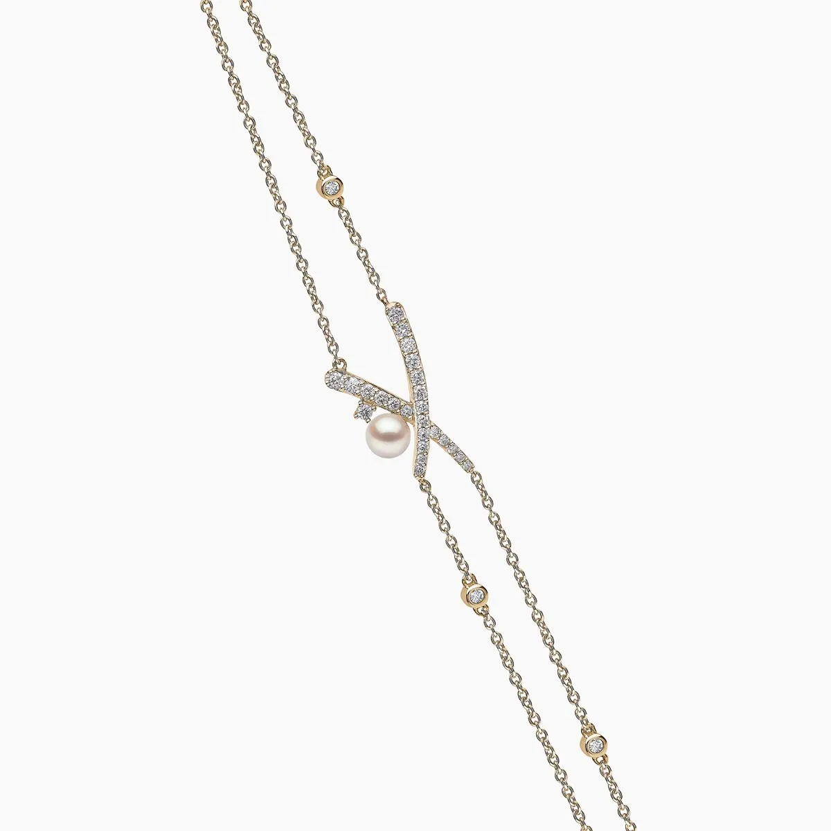Sleek 18K Gold Pearl and Diamond Cross Chain Bracelet