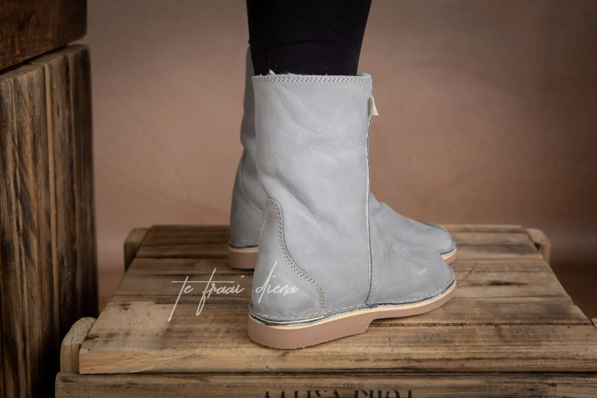 Stella - Stone Grey